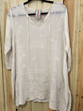 Johnny Was Off White boho Indie Embroidery Sheer. GORG!!